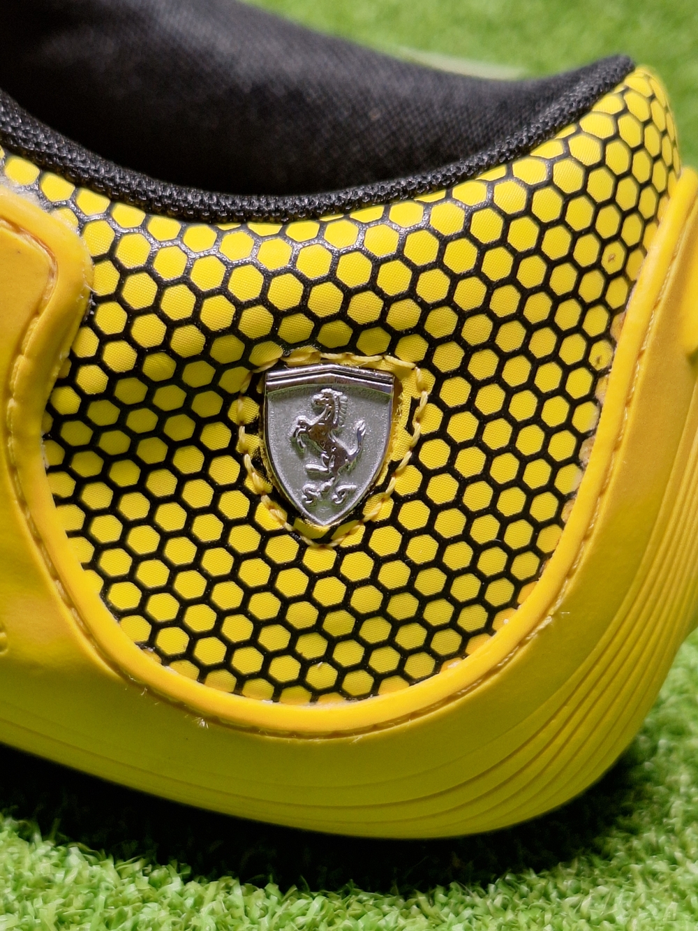 RARE! Puma Ferrari Driving Shoe Siluro SF Yellow & Black - Men's Size 10.5 - Picture 11 of 14